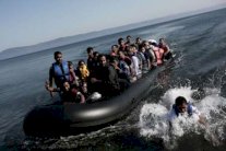 خفر السواحل اليونانيون انقذ مئة مهاجر