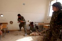 المعارك مازالت مستمرة بين النظام السوري والأكراد