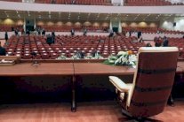 عراك بالأيدي في البرلمان العراقي