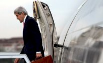 كيري يبحث الامن والتجارة خلال زيارته بنغلادش والهند