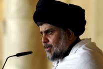 مقتدى الصدر يتهم البرلمان بالفساد ودعم الفاسدين