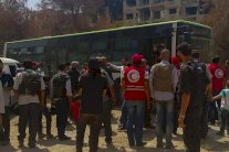 المدنيون والجيش الحر يغادرون داريا بعد اتفاق غامض