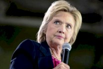 كلينتون للإسرائيليين: سأحمي تفوقكم العسكري