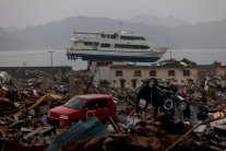 مناورة لاختبار نظام الإنذار بأمواج التسونامي