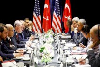 أوباما يتعهد بمساعدة تركيا على محاكمة الانقلابيين