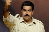 الرئيس الفنزويلي يسلح الشرطة: الشعب جائع