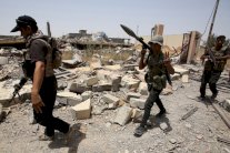 الأكراد يعلنون عن التزامهم بالهدنة في سوريا