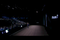 أسهم آبل تنخفض بعد إطلاق آيفون 7