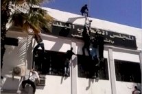 ارتفاع حالات إنتحار الشباب في الجزائر