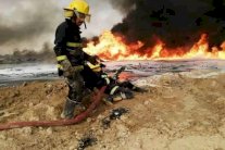 إخماد حرائق 9 آبار نفطية أشعلها داعش جنوب الموصل