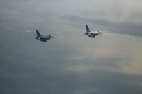 طهران هددت بإسقاط طائرتين أميركيتين فوق مضيق هرمز