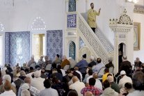 مفاجأة الأضحى...ترامب طلب زيارة أحد المساجد ولكن !