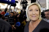 مارين لوبن تعين مدير حملتها استعدادا للانتخابات الرئاسية