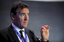 استقالة وزير الدولة البريطاني للتجارة