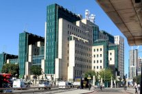 الاستخبارات البريطانية تجند 1000 عنصر جديد بصفوفها