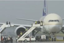 انذار خاطئ يعطل رحلة طائرة سعودية من مانيلا