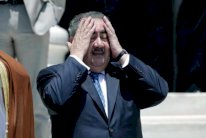 البرلمان العراقي يقيل زيباري والوزير يطعن لدى الاتحادية