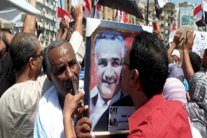 رفع صور عبد الناصر.. حنين وعرفان للعدالة الاجتماعية