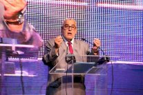 ابن كيران لأنصاره: ارفعوا رؤوسكم لأنكم أنقذتم بلدكم