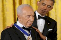 قادة دول ينعون بيريز: كان داعية سلام