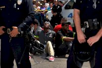 شرطة كاليفورنيا تقتل رجلا أسود إثر شكوك بسلوكه