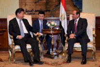 السيسي.. اقتصاد الاستبداد لا يصنع التنمية أو الاستقرار