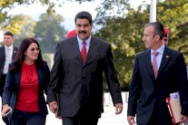 المعارضة المنقسمة في فنزويلا تعاود حملتها ضد مادورو