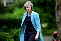 تيريزا ماي على غلاف مجلة «فوغ»