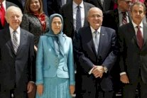 شخصيات أميركية تدعو ترامب إلى حوار مع المعارضة الإيرانية