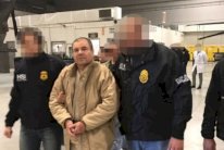 المكسيك تسلم بارون المخدرات 