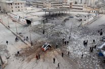 اشتباكات عنيفة في دير الزور