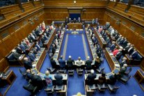 إنتخابات برلمانية في إيرلندا الشمالية