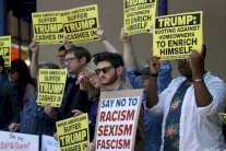 معارضو ترامب حول العالم يتظاهرون رفضًا لانتخابه