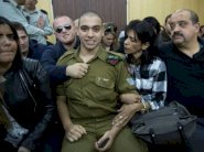 الادعاء يطلب السجن بين 5 اعوام لجندي اسرائيلي اجهز على مهاجم فلسطيني