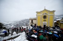 تحطم مروحية إنقاذ في وسط ايطاليا