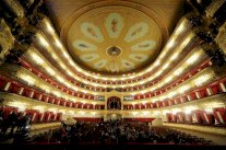 البولشوي الروسي يقدم عروضه في السعودية