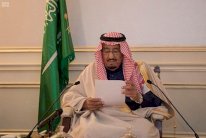 الملك سلمان يبحث مع مدفيديف المشاريع الاستثمارية