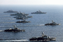 الثوري الإيراني يستعرض قوته في مياه الخليج