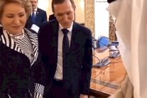 الجبير يشرح لماتفينكو: هكذا تقدم القهوة العربية