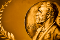 الحملة الدولية للقضاء على الأسلحة النووية تفوز بنوبل للسلام