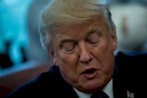 ترمب يوفد وزيري الدفاع والخارجية الى باكستان