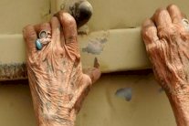 اغتصاب وقتل في حق مسنات يثيران غضب المغاربة