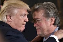 بانون يحضّر للكيان الموازي في اميركا