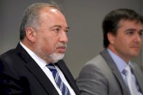 اسرائيل: حزب الله أمر باطلاق القذائف مؤخرا على الجولان