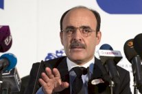 العماري يخلط الأوراق ويرمي استقالته في ملعب المجلس الوطني