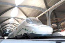 قطار الحرمين يصل إلى مكة للمرة الأولى