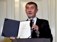 الرئيس التشيكي يكلف الملياردير بابيش تأليف الحكومة