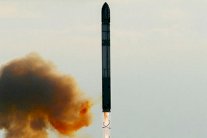 روسيا تختبر صاروخًا لا يقهر