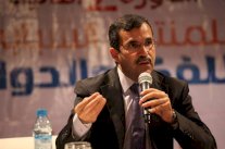 جبرون يقدم استقالته من 