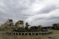 قوات سوريا الديموقراطية تعلن عودة أول دفعة مدنيين إلى الرقة